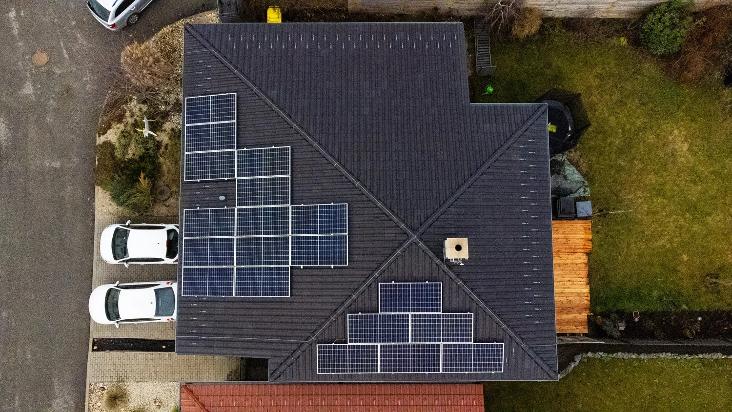 Fotovoltaická elektrárna na střeše rodinného domu, Syrovice