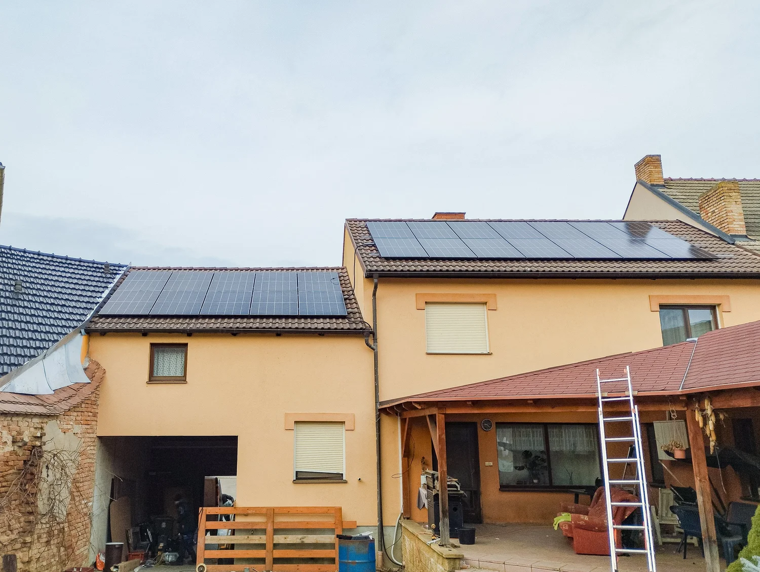 Fotovoltaická elektrárna na střeše rodinného domu, Hovorany